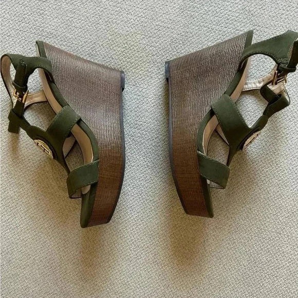 Tommy Hilfiger wedges - Picture 5 of 6